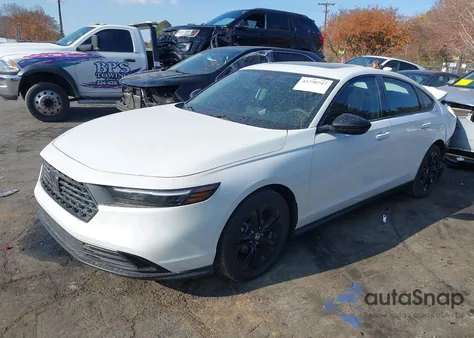 2025 Honda Accord Se z USA, uszkodzony, nr VIN 1HGCY1F47SA014904